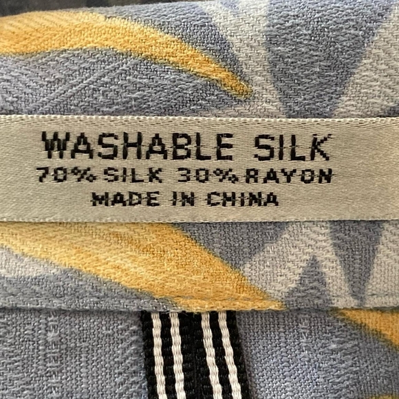 GEOFFREY BEENE Silk Hawaiian Floral Leaf Vintage Shirt EUC - Picture 8 of 9